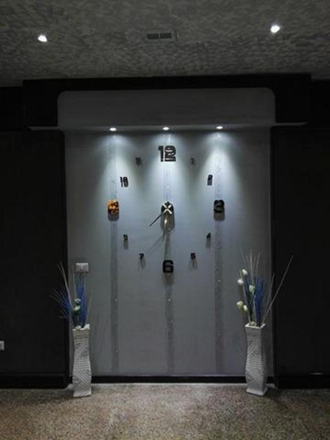Hotel De La Ville & Centro Congressi ベネヴェント エクステリア 写真